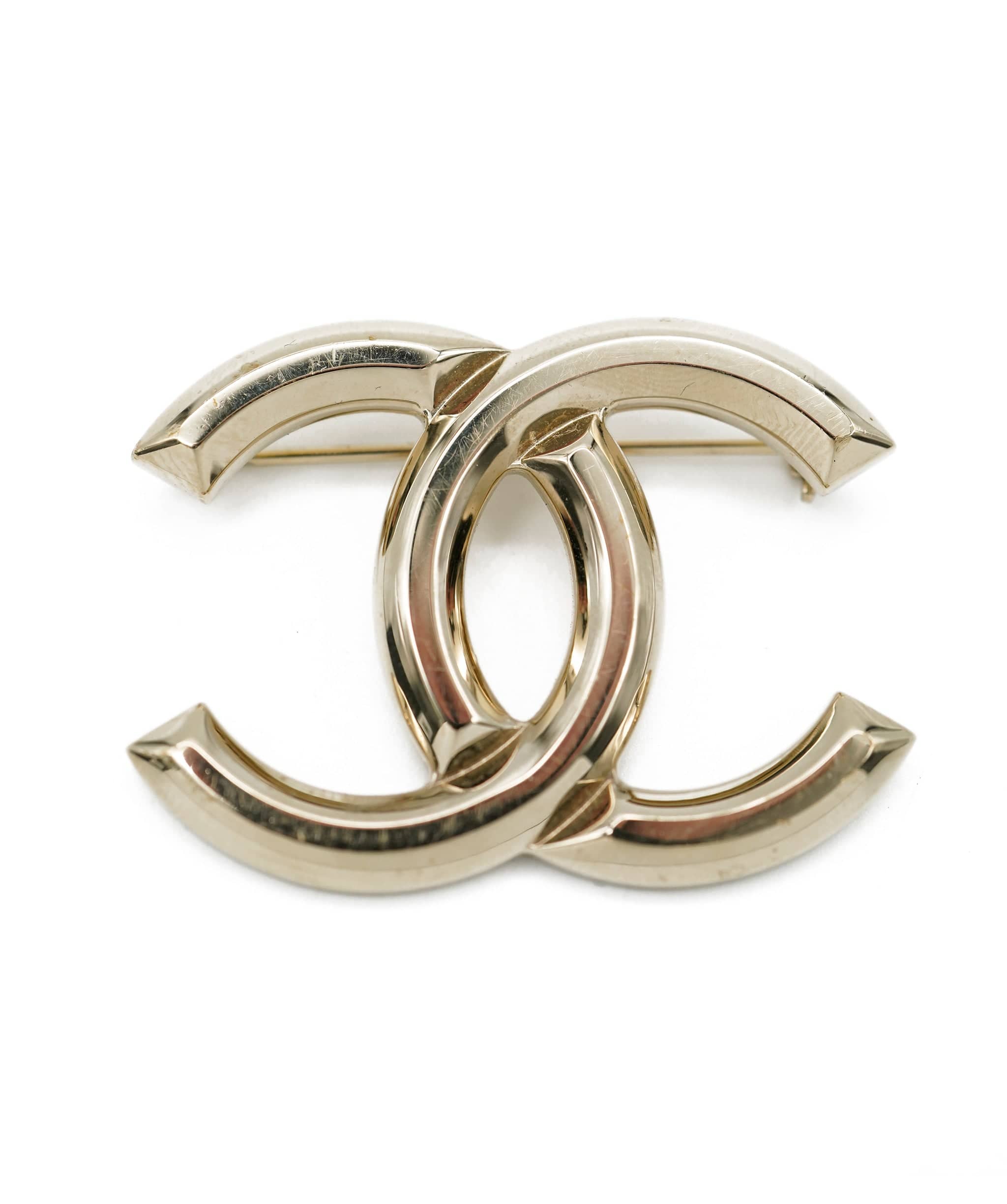 Chanel Chanel gold brooch ALL0266