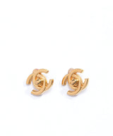 Chanel Chanel Gold CC Turnlock Earrings - AWL3835