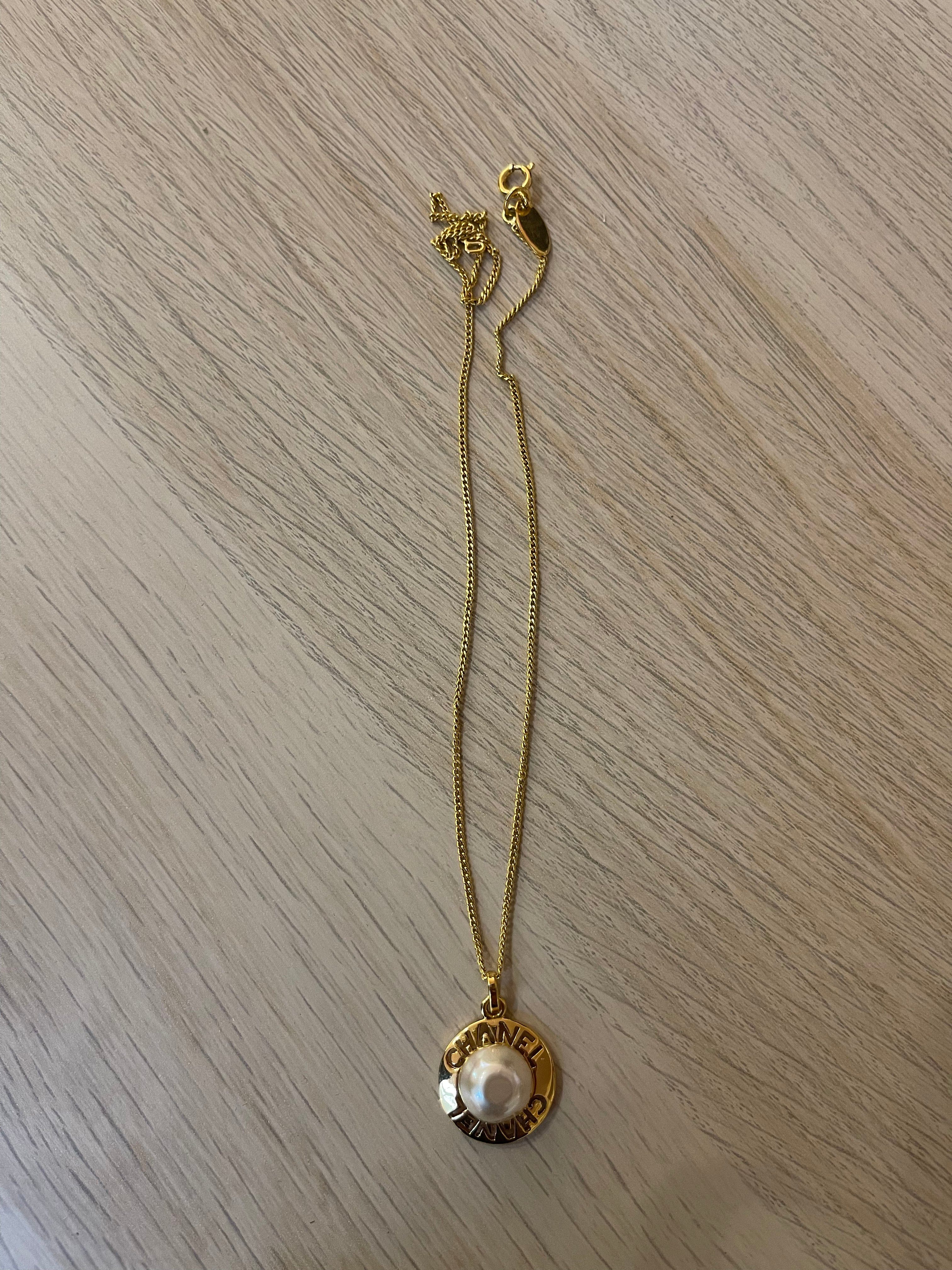 Chanel Chanel Gold Plated Pearl Necklace Pendant ASL3553
