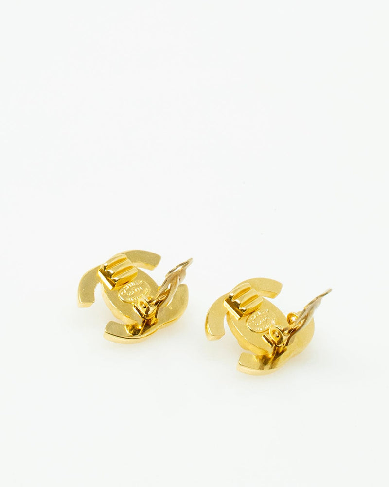 Chanel Gold Small CC turnstile earrings - AWL3084 – LuxuryPromise