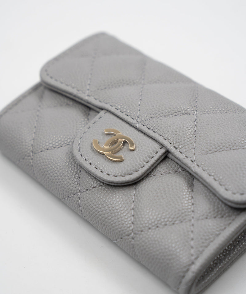 Chanel grey caviar card holder with a flap, full set - AEC1053