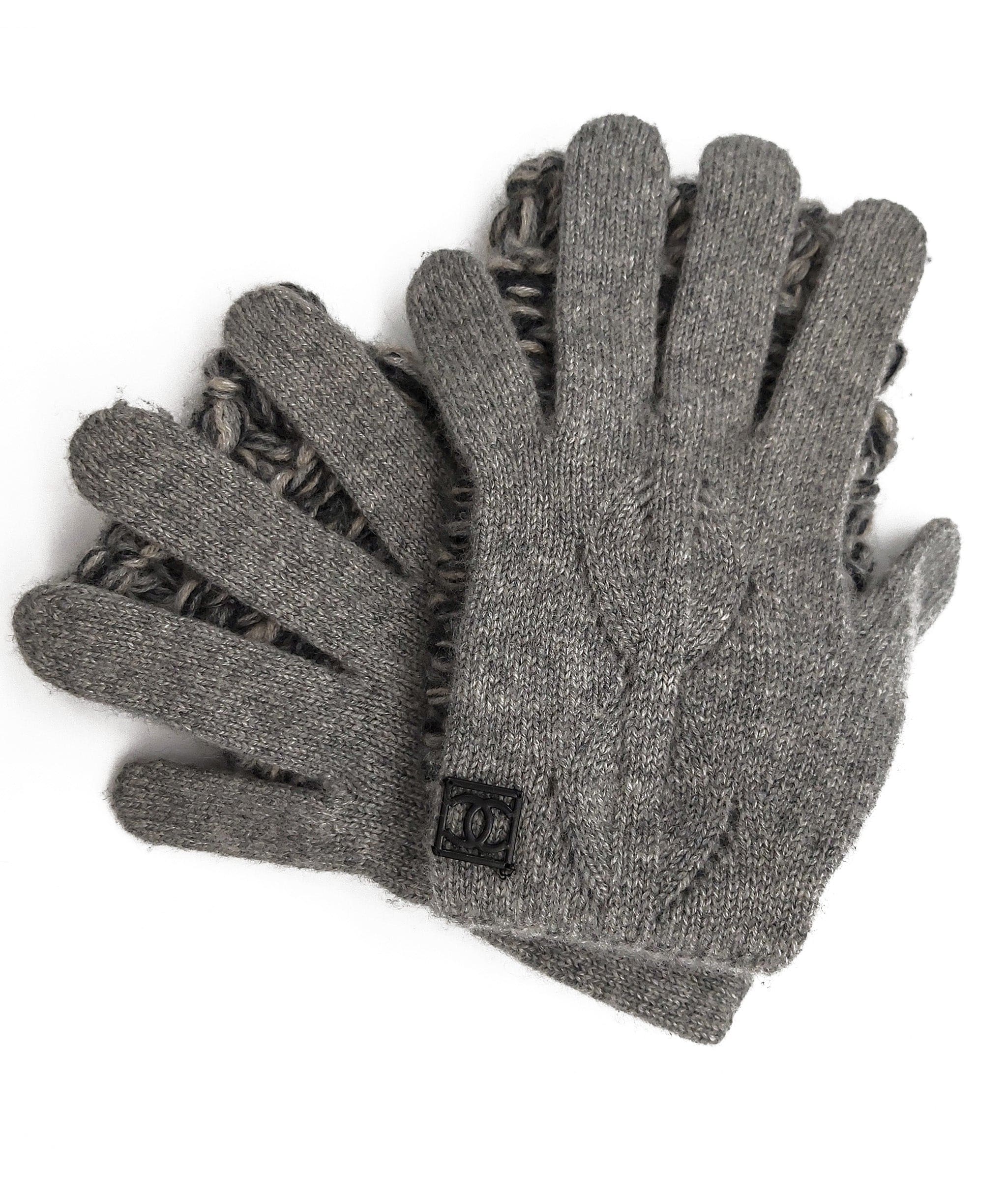 Chanel Chanel Grey Gloves RJL1510