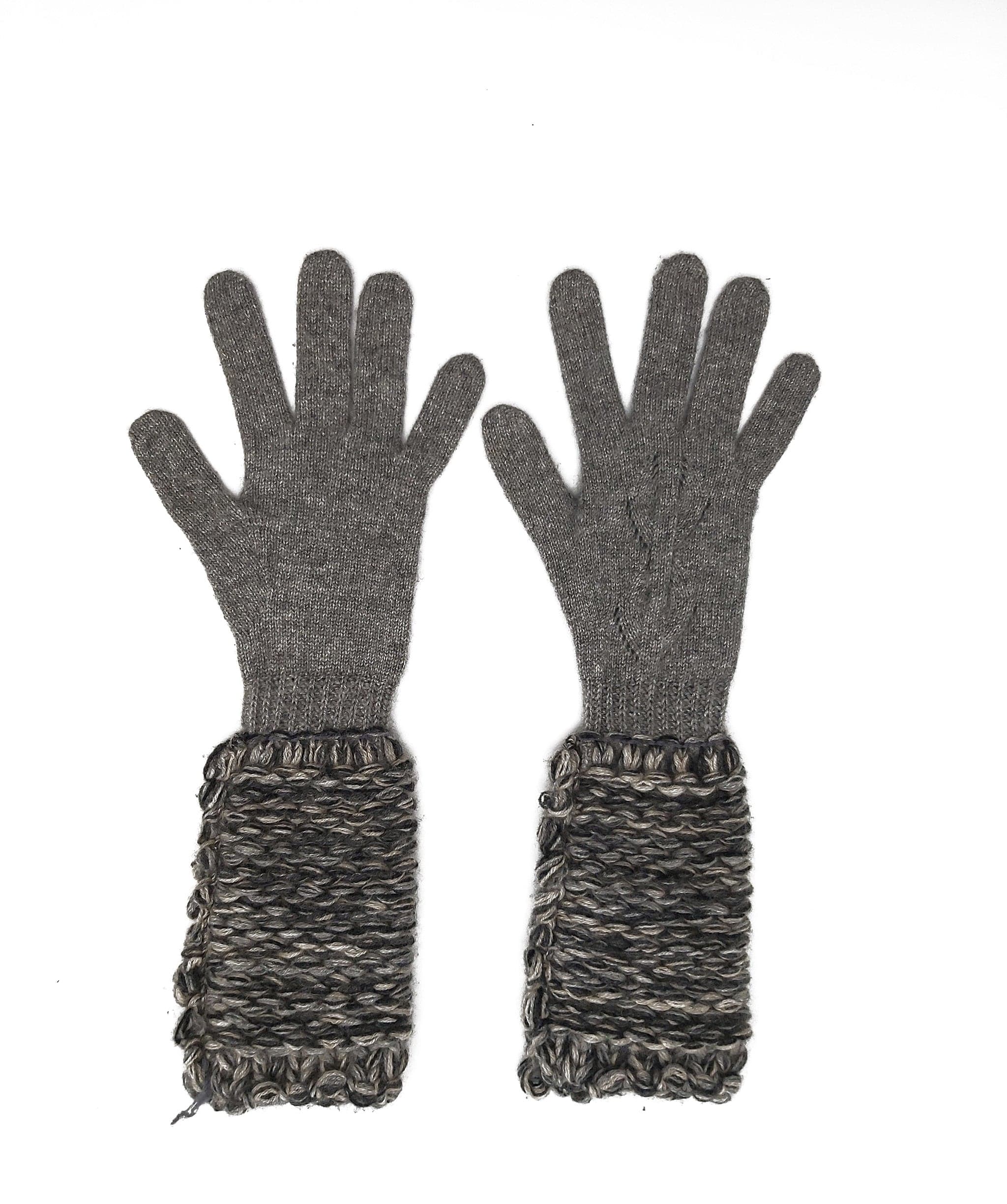 Chanel Chanel Grey Gloves RJL1510