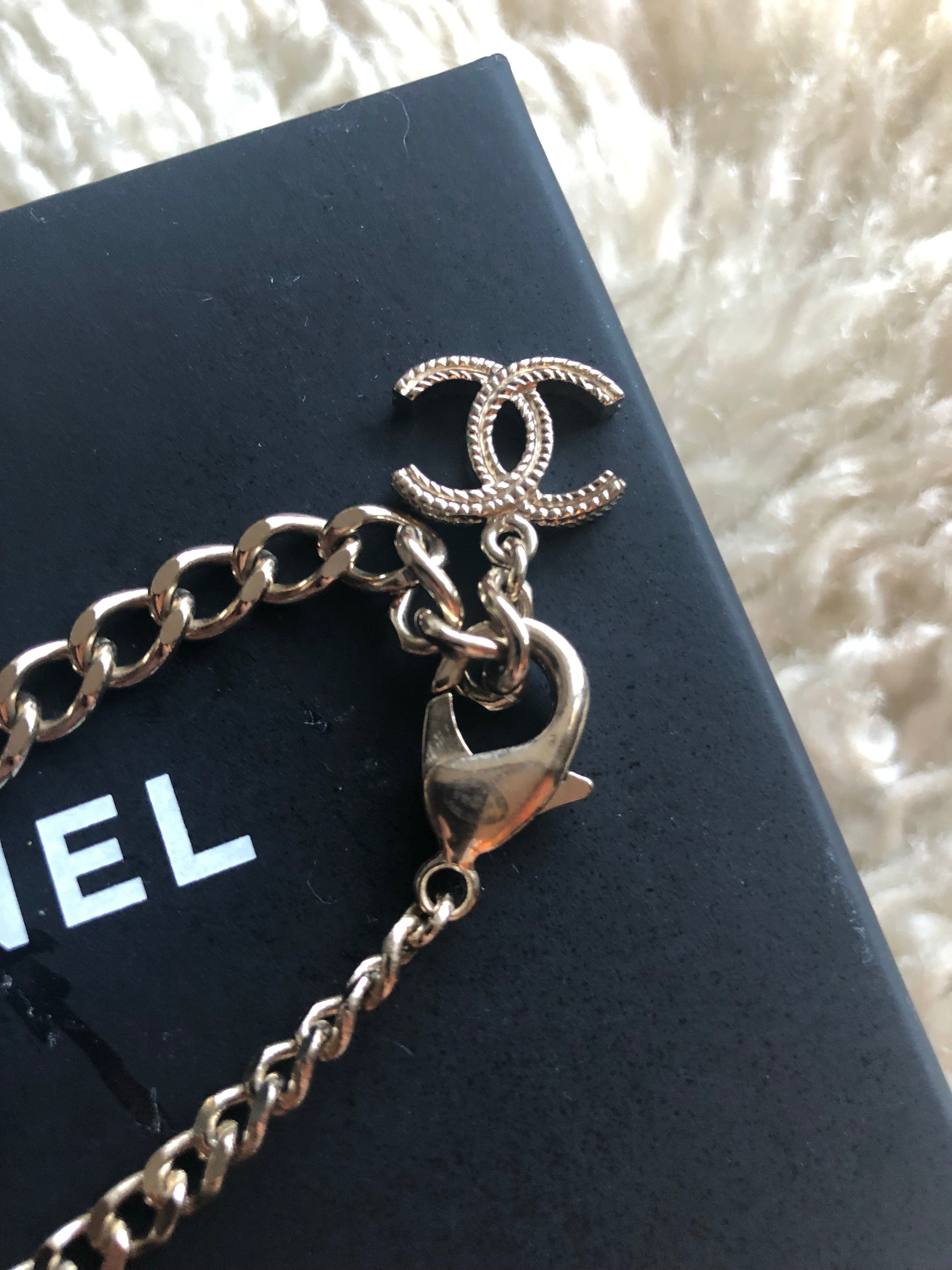 Chanel Chanel Heart necklace - AWC1102