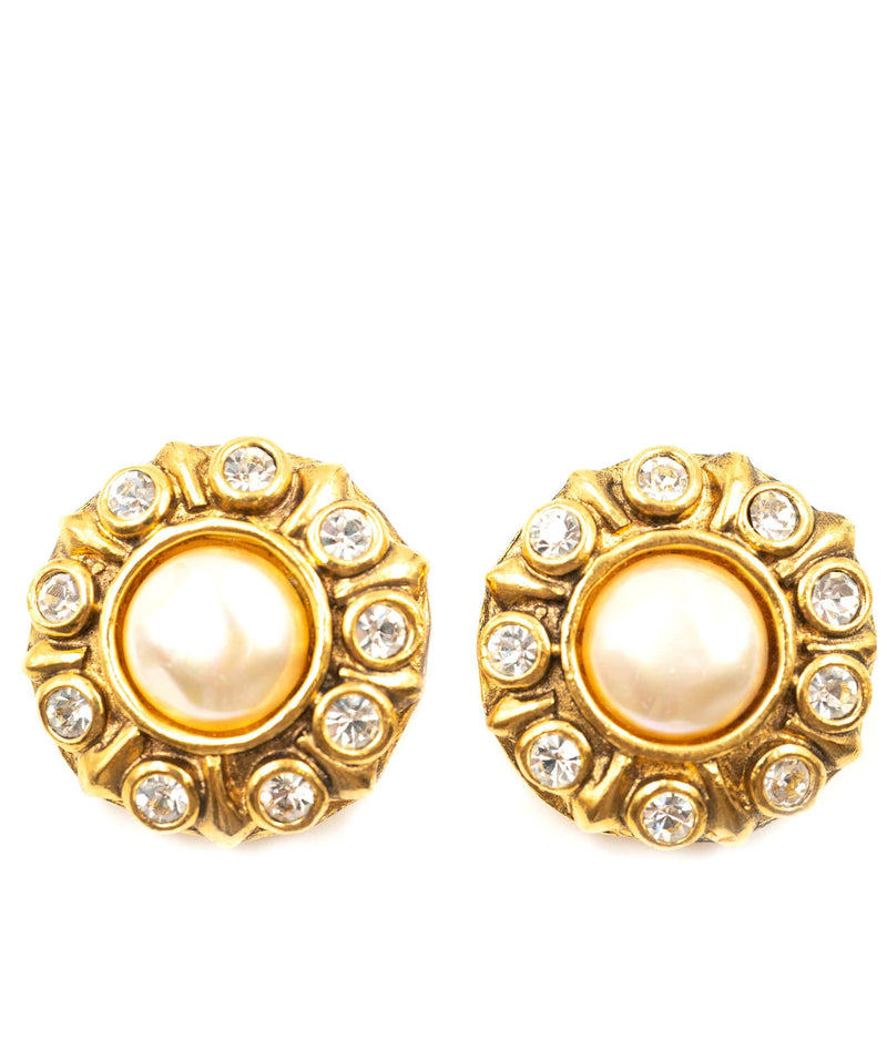 Chanel big hot sale pearl earrings