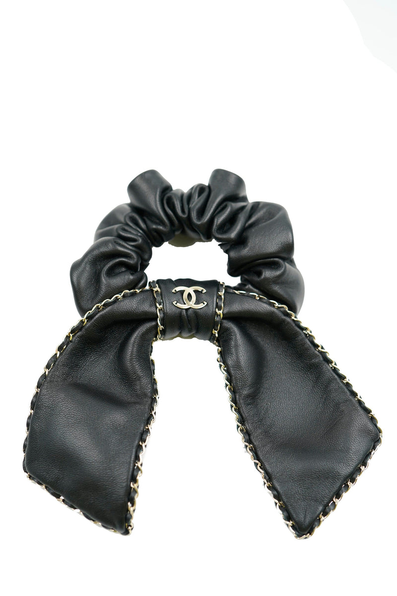 Chanel - Authenticated Hair Accessories - Leather Black for Women, Good Condition