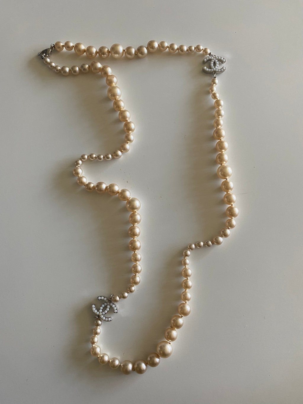 Beaded chanel store necklace