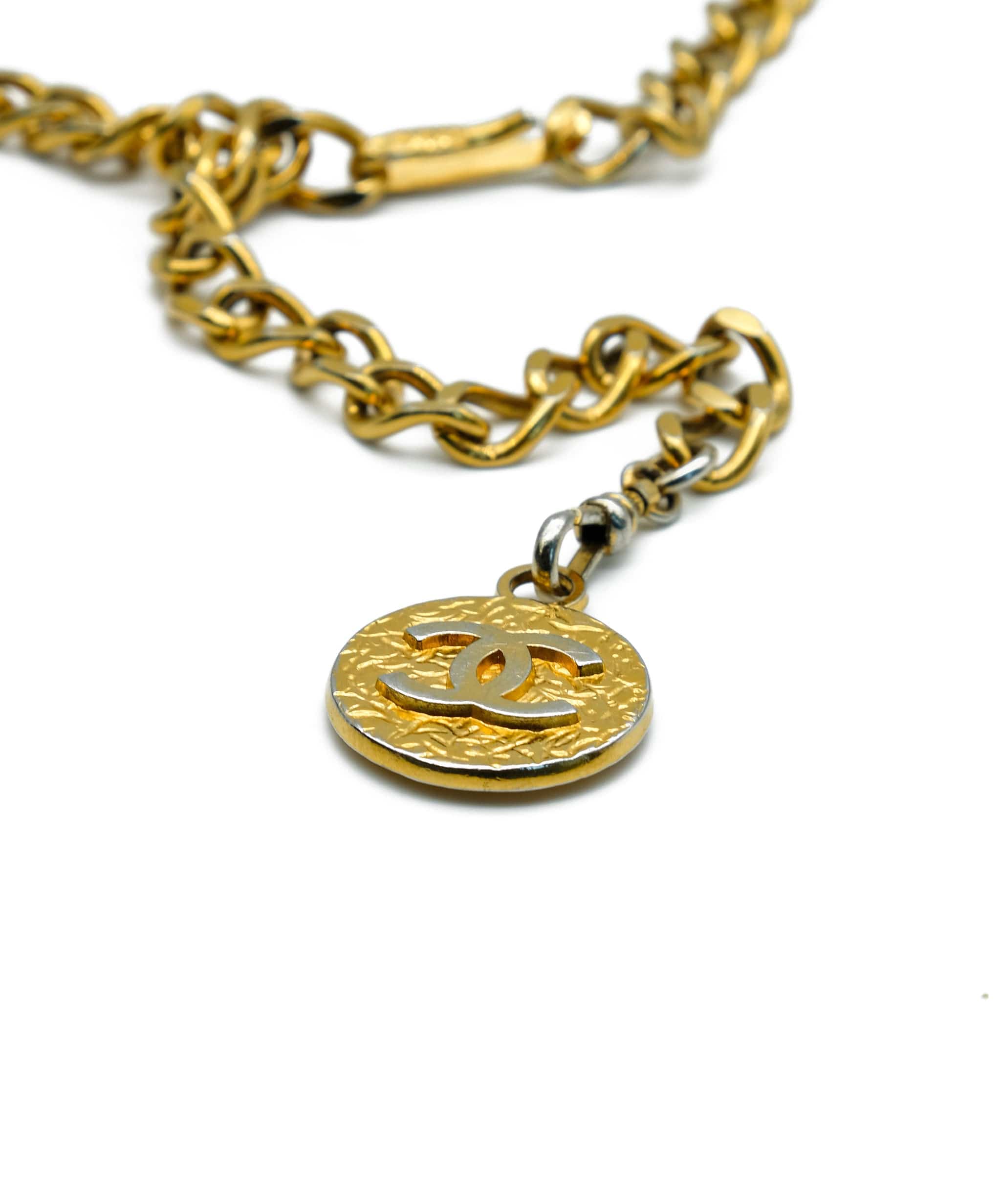 Chanel Chanel Medallion chain belt necklace