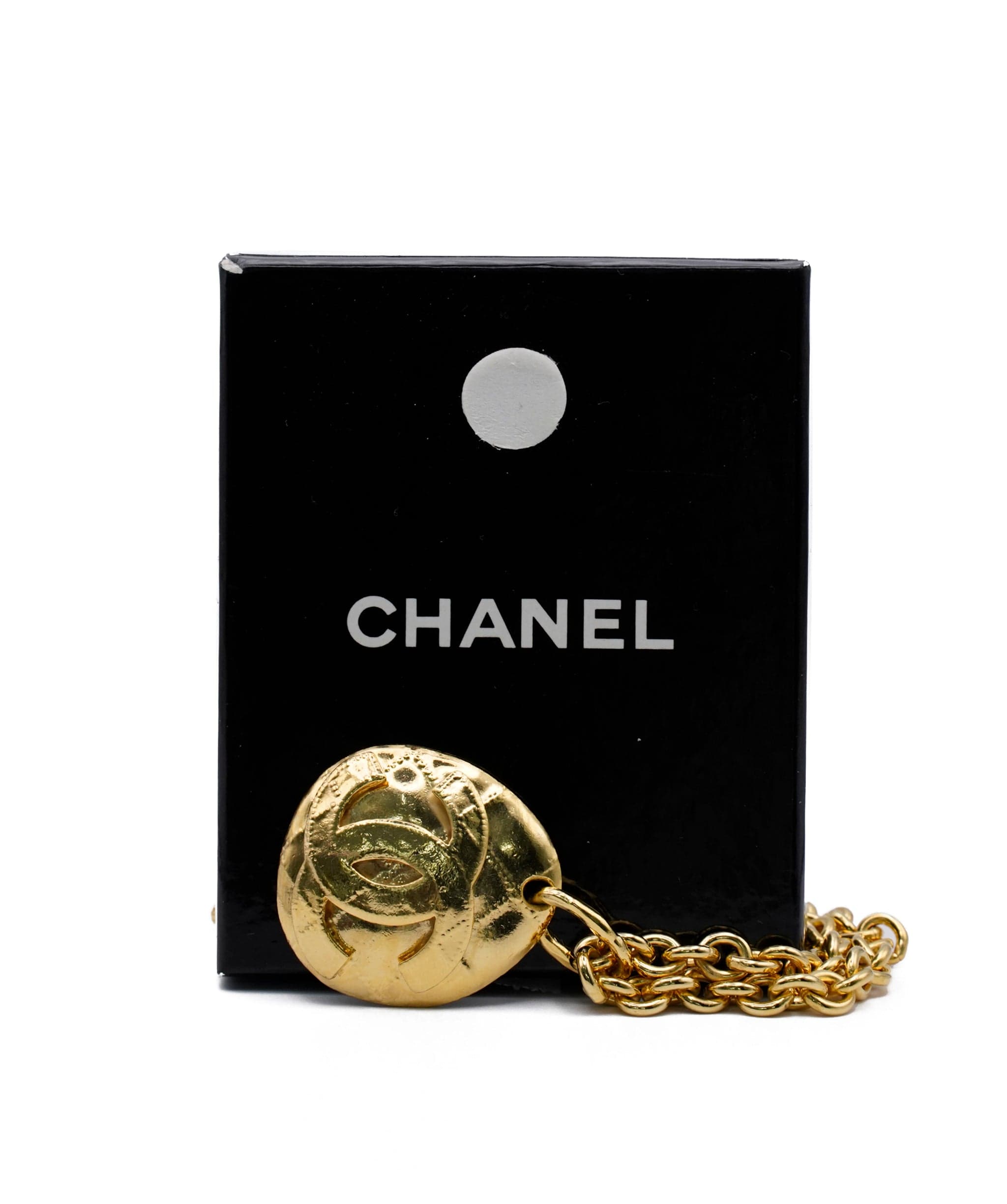 Chanel Chanel medallion necklace AWL4545
