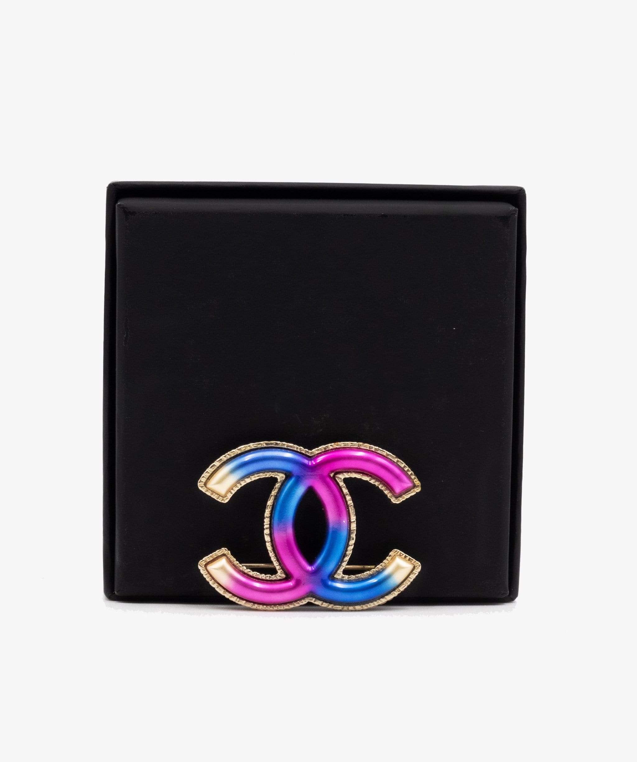 Chanel Chanel Metal CC - Rainbow Brooch