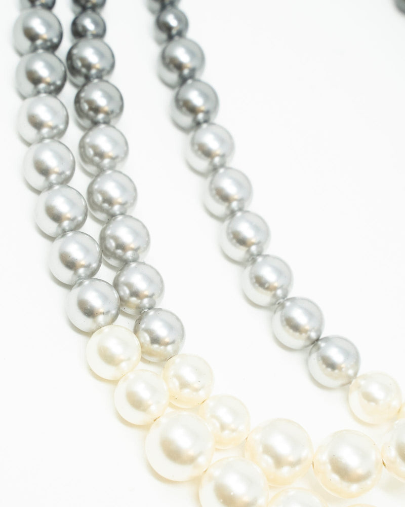 Chanel Chanel Ombre Pearl CC Necklace - AGL1948