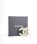 Chanel Chanel Pearl Brooch