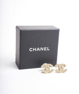 Chanel Chanel pearl earrings studs