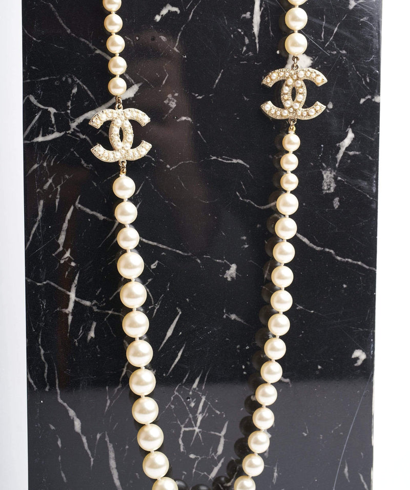 Chanel Faux Pearl and CC Necklace PXL2487