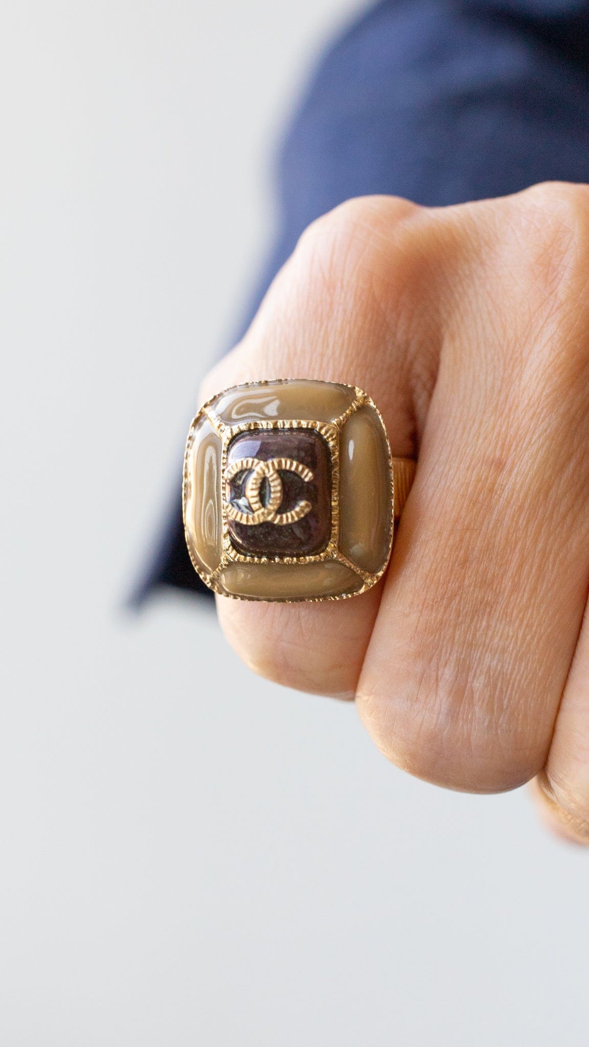 Chanel Chanel Stone Gold Ring