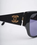 Chanel Chanel suglasses black frame CC detail