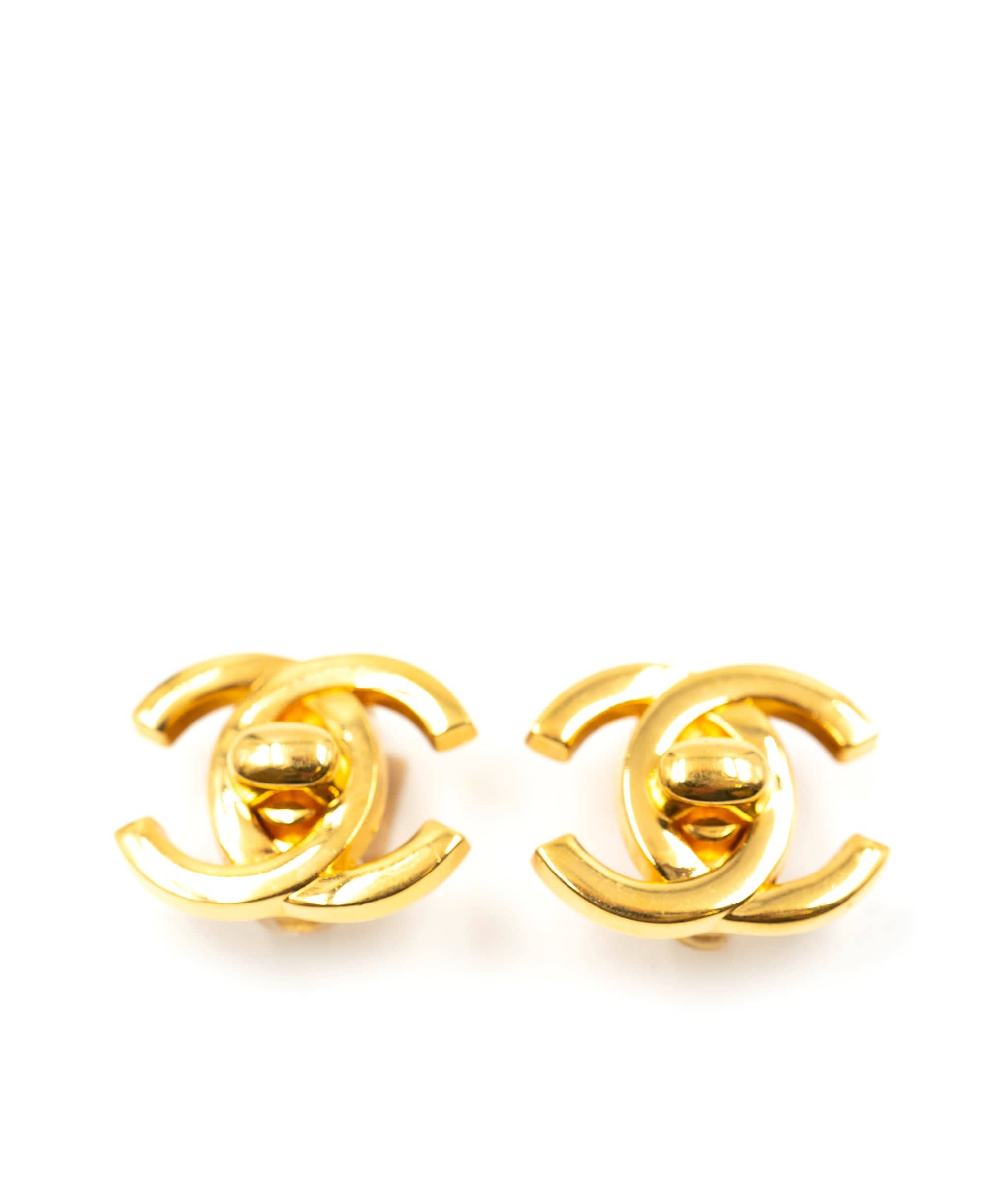 Chanel Chanel turnlock CC earrings