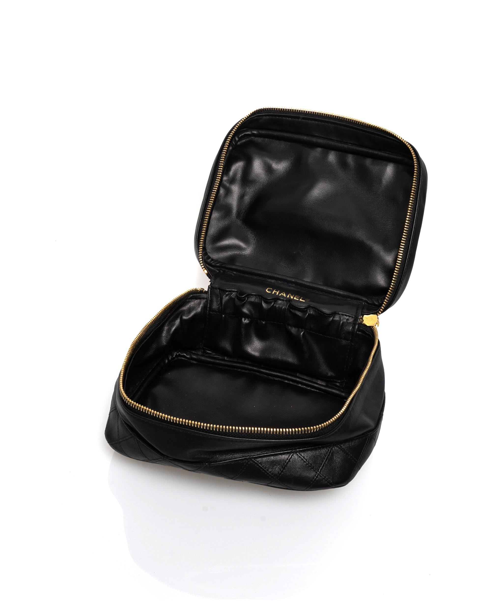Chanel Chanel Vanity Case Bag - AWL1303