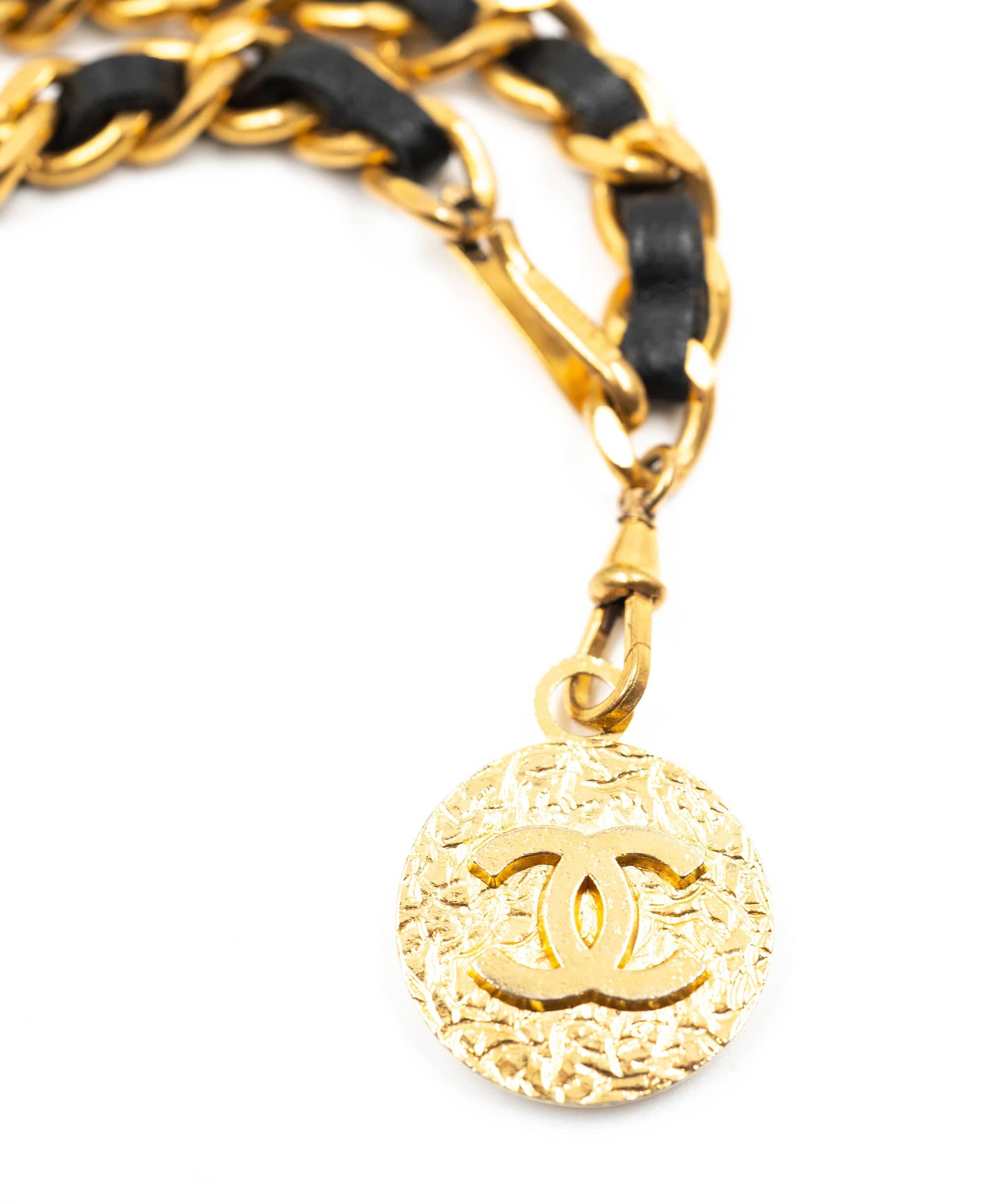 Chanel CHANEL vintage black leather & gold chain belt with CC medallion charm - AWL2222