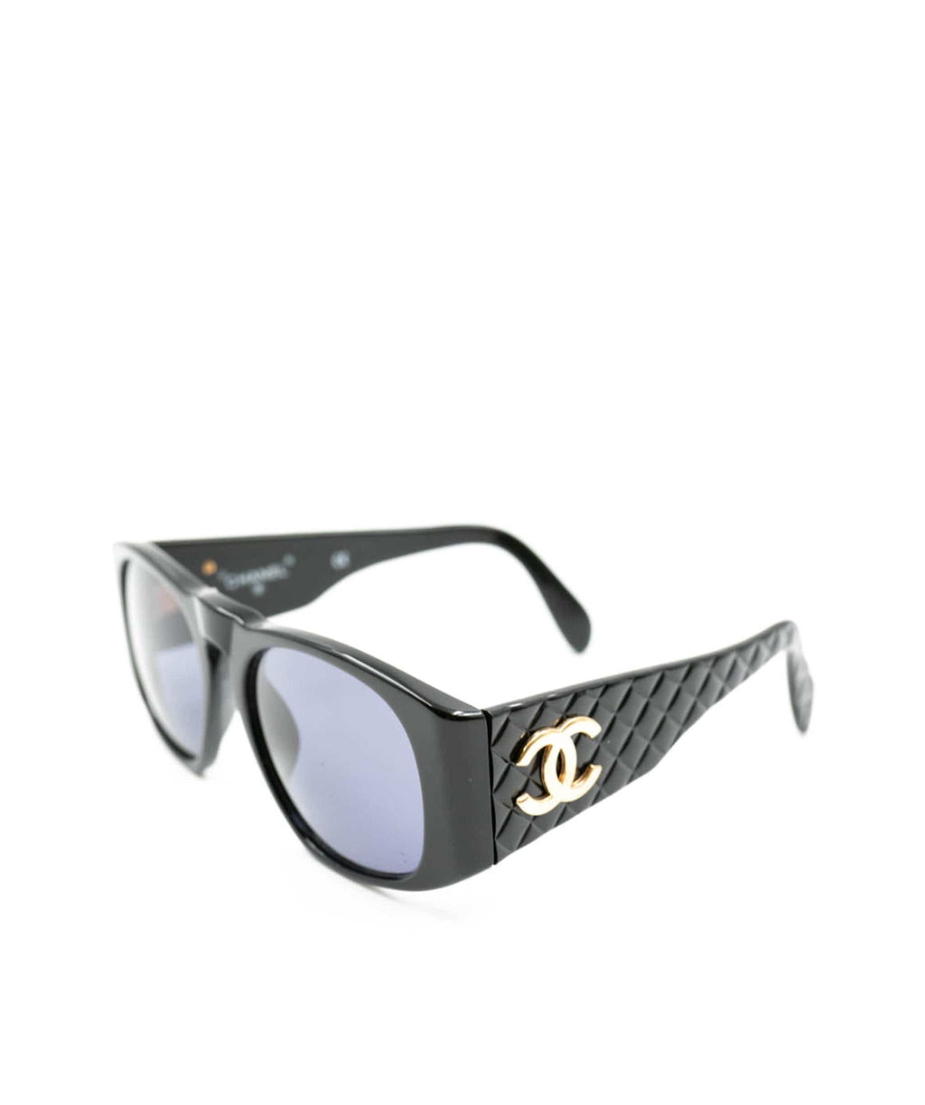 Chanel Black and Silver CC Logo quilted Arm Sunglasses 5050