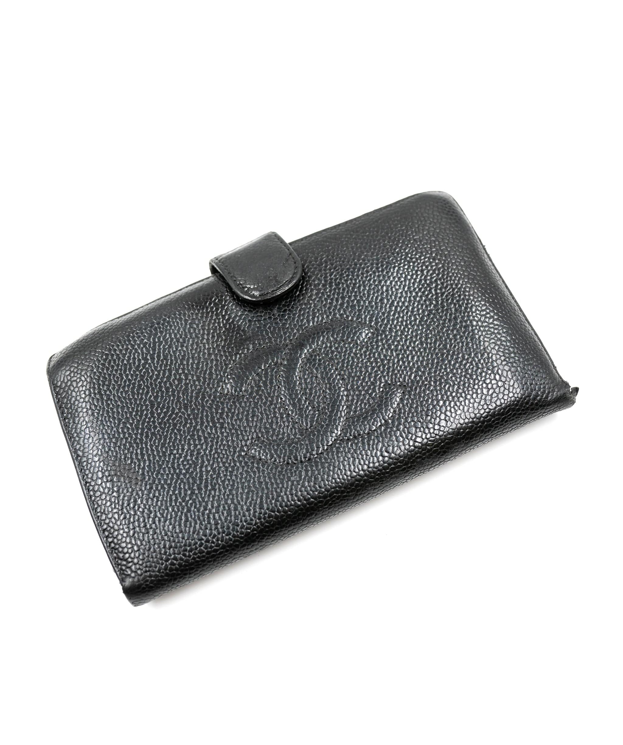 Chanel Chanel Vintage Caviar Skin Long Bifold Wallet  ASL3362