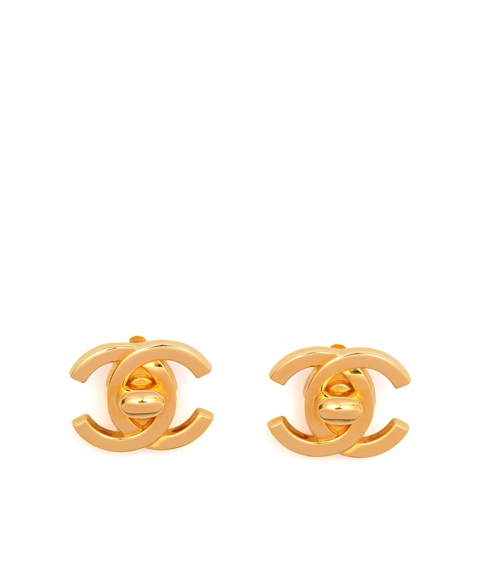 Chanel Chanel Vintage Clip-on Earrings - Turnlock Gold 2cm SKC1132