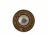 Chanel Chanel vintage earing gold with big pearl ASL2547