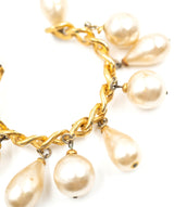 Chanel Chanel Vintage Large Teardrop Pearl Bracelet collection 23- AWL3589