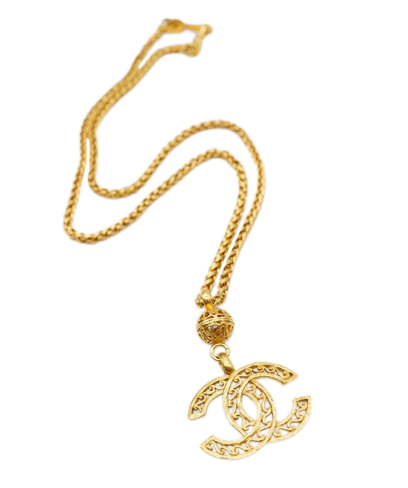 Chanel Chanel Vintage necklace ALC0420
