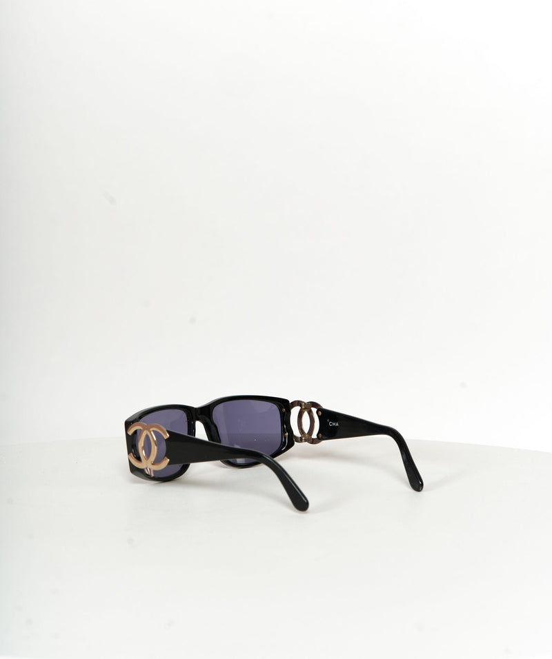 Chanel Tortoiseshell Logo Top Sunglasses REC1229 – LuxuryPromise