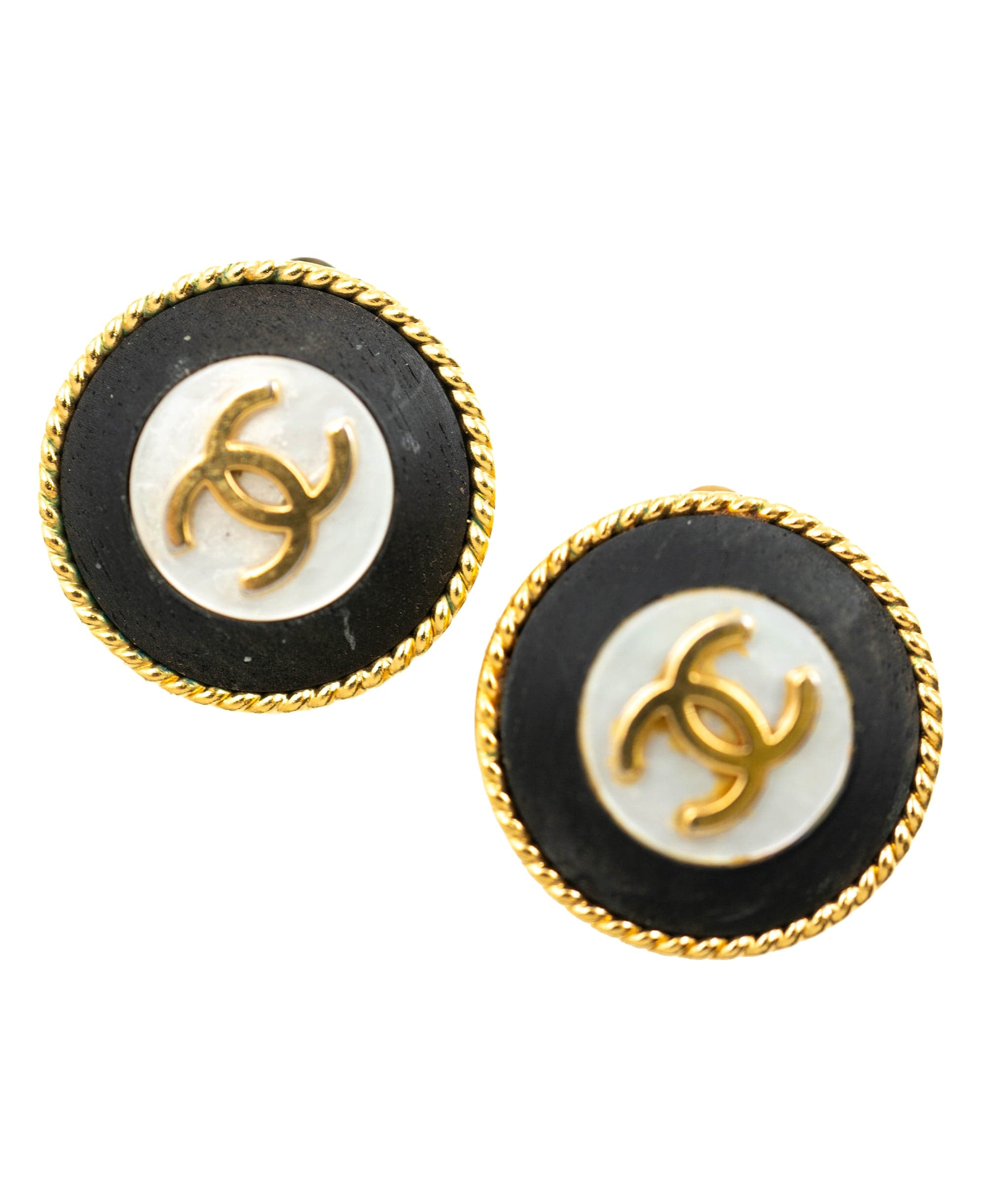 Chanel Chanel Vintage Wood and White Gold Clip Earrings ASL4176