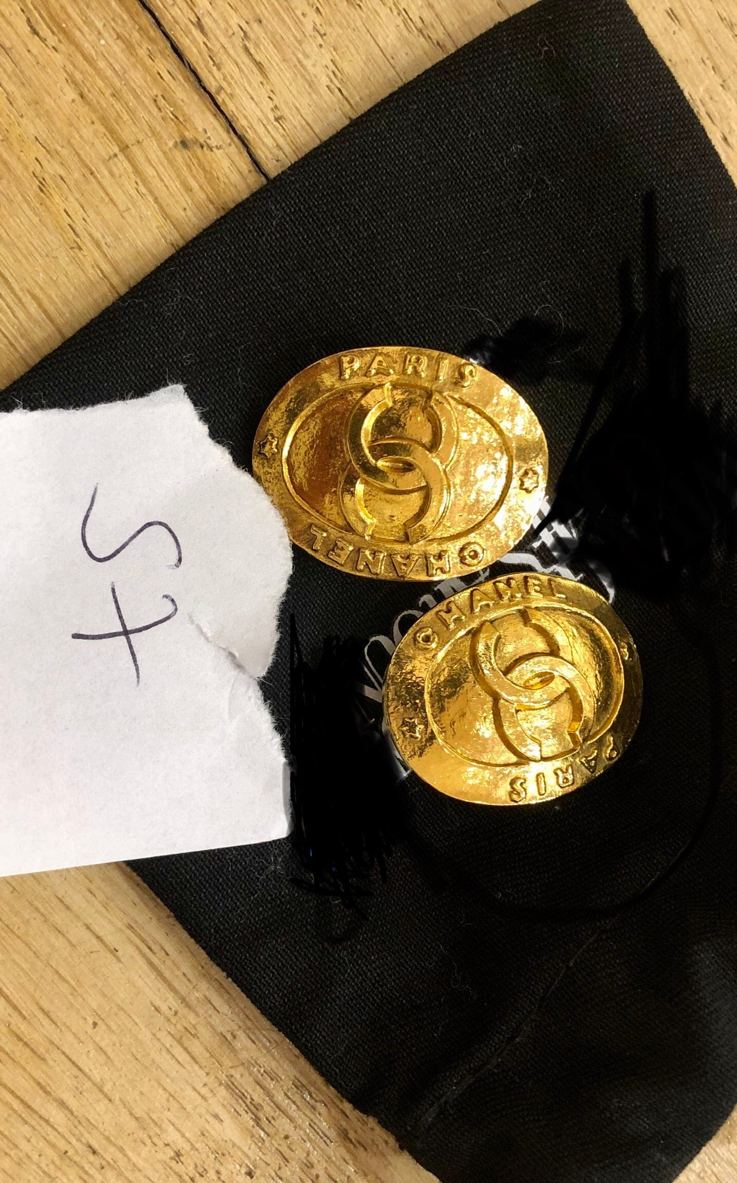 Chanel LP Christos ****Chanel Gold Paris CC Oval Clip On Earrings - ASL2195