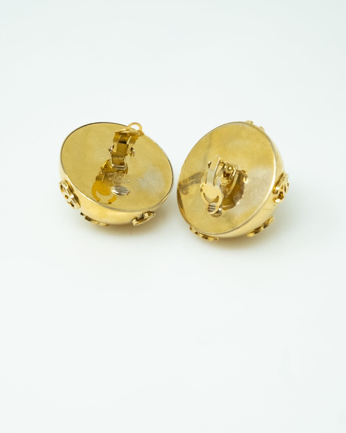 Chanel Rare Chanel CC Lover Jumbo Ball Necklace & Earring Demi-Parure Set - ASL2500
