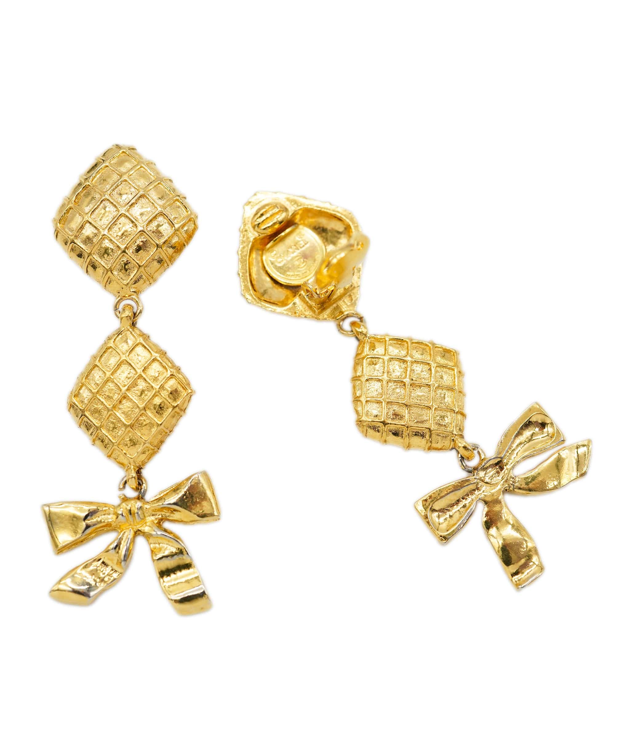 Chanel Rare Chanel Coquette Bow Matelassé Dangle Clip On Earrings - ASL2223