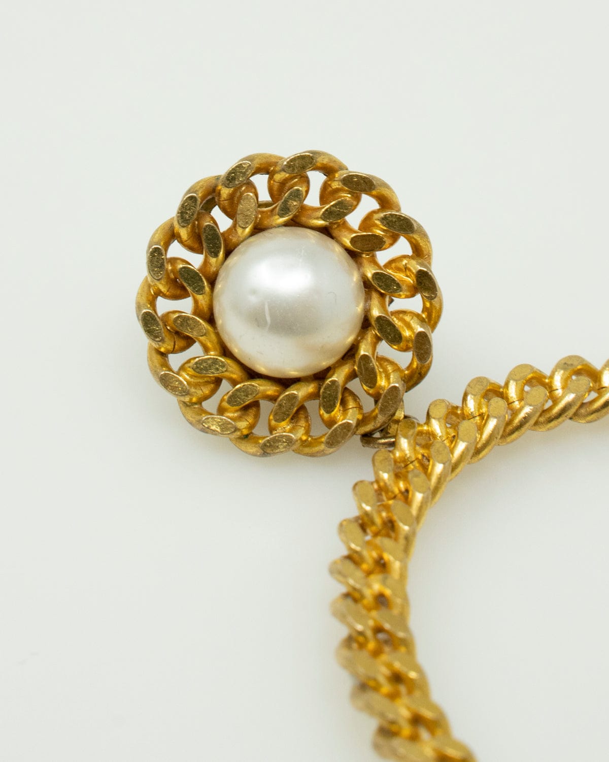 Chanel Rare Chanel Mega Hoop Gripoix Glass Pearl Chain Clip On Earrings - ASL2221
