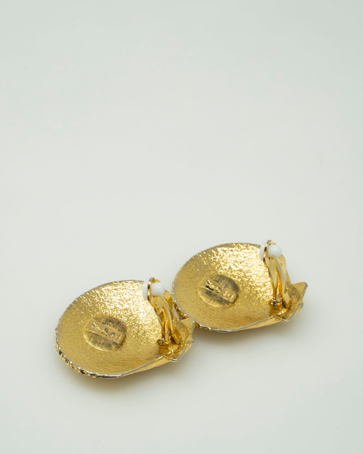 Chanel Vintage Chanel Gold CC Button Clip On Earrings - ASL2385