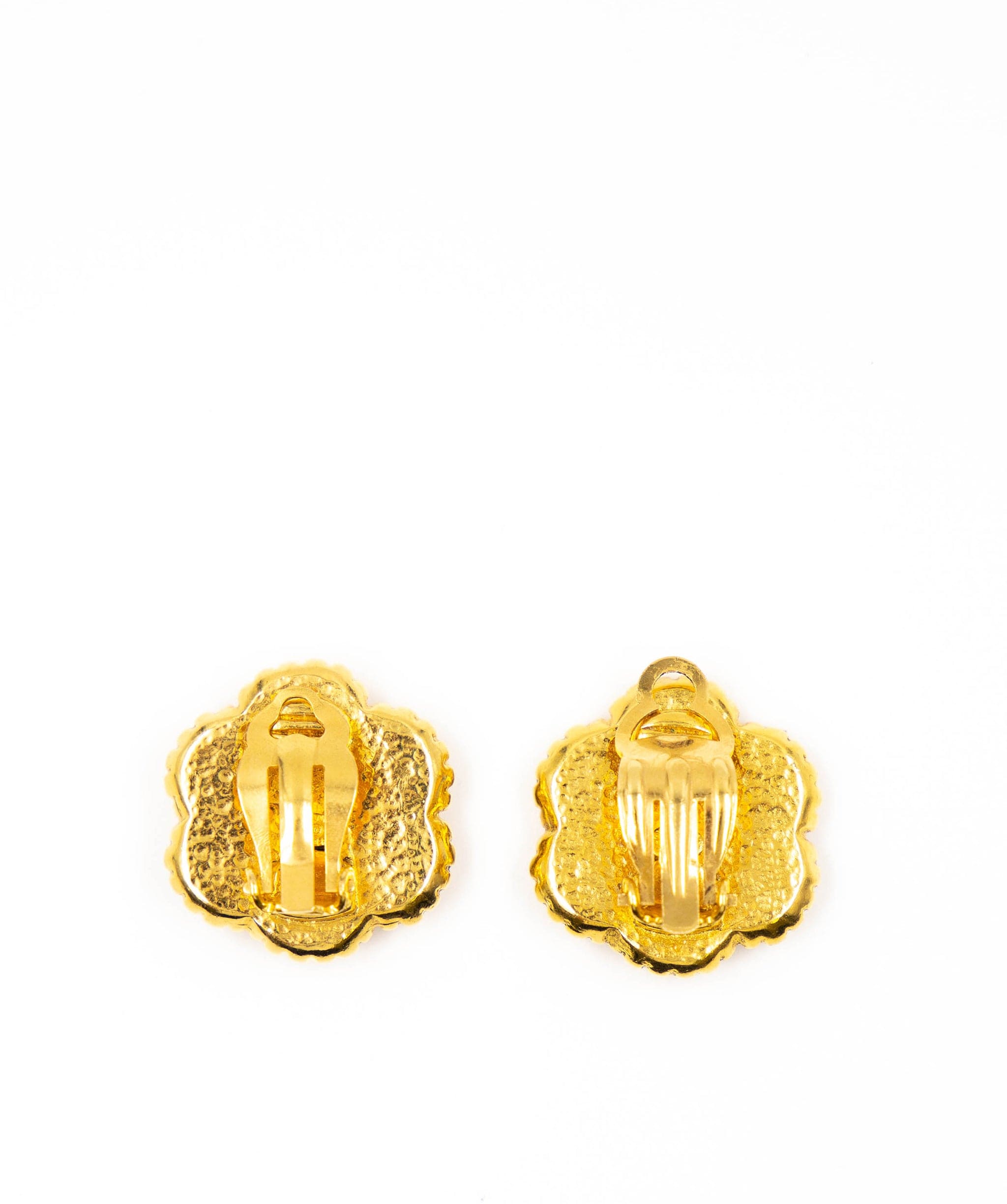 Chanel Vintage Chanel Gold CC Flower Clip On Earrings - ASL2905