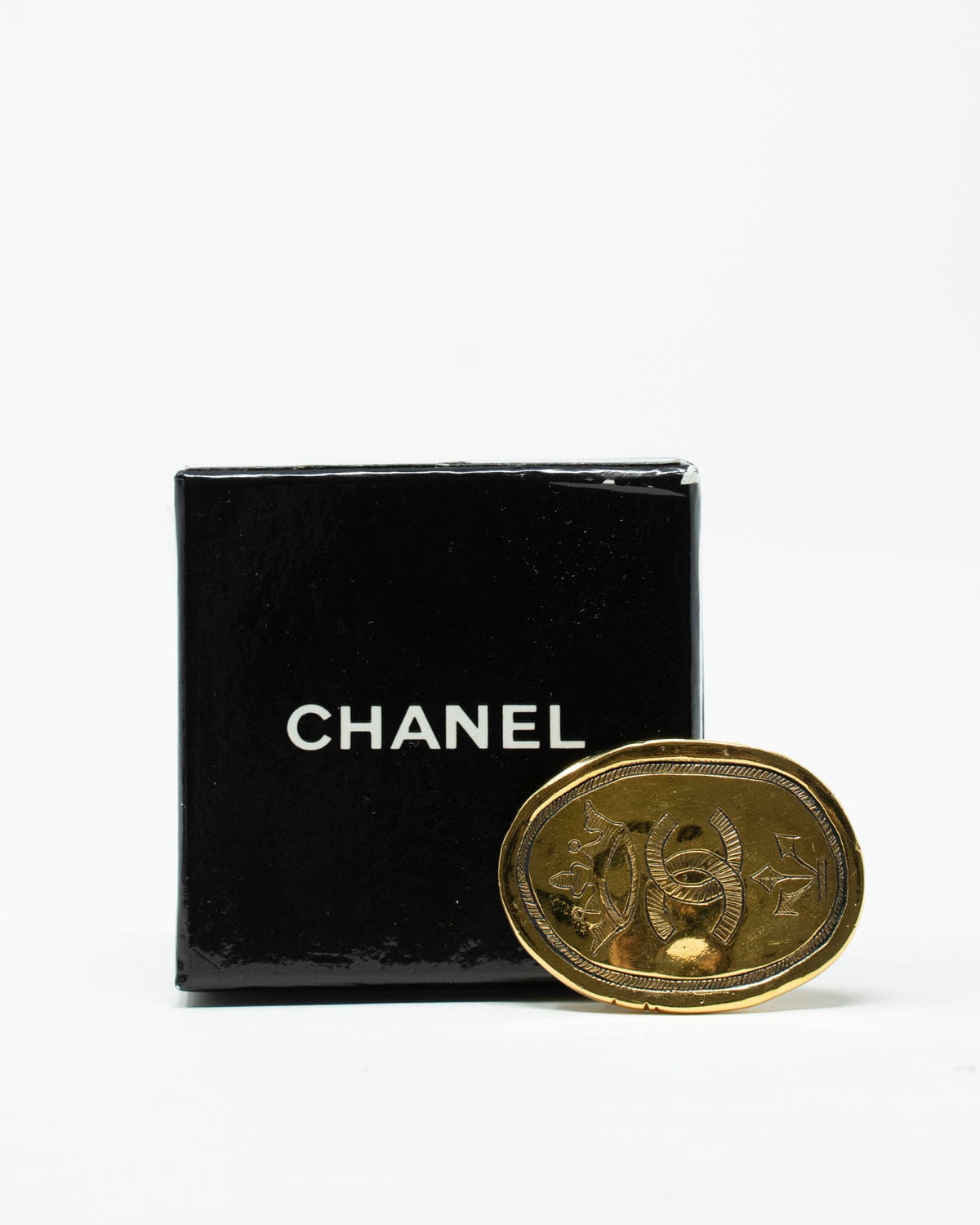 Chanel Vintage Chanel Gold Oval Crown CC Brooch- AWL2460