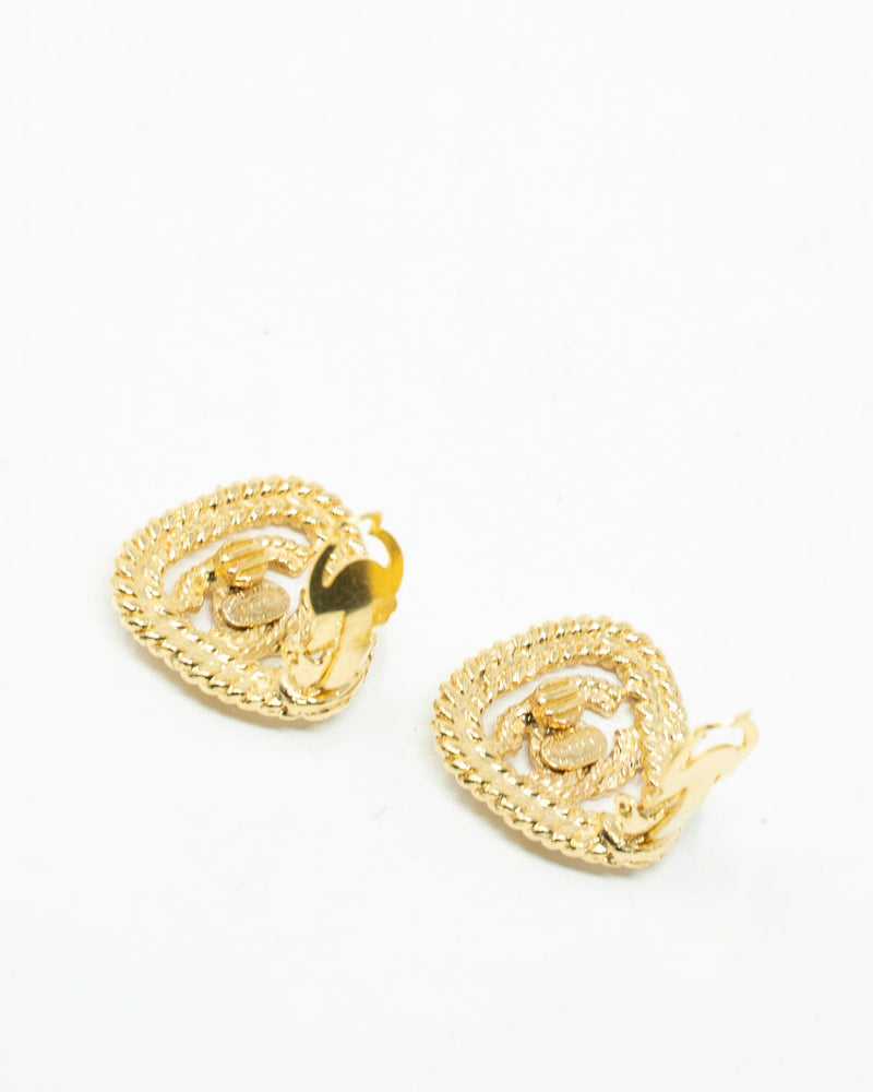 Chanel Vintage Chanel Gold Triangular Rope CC Clip On Earrings - ASL2900