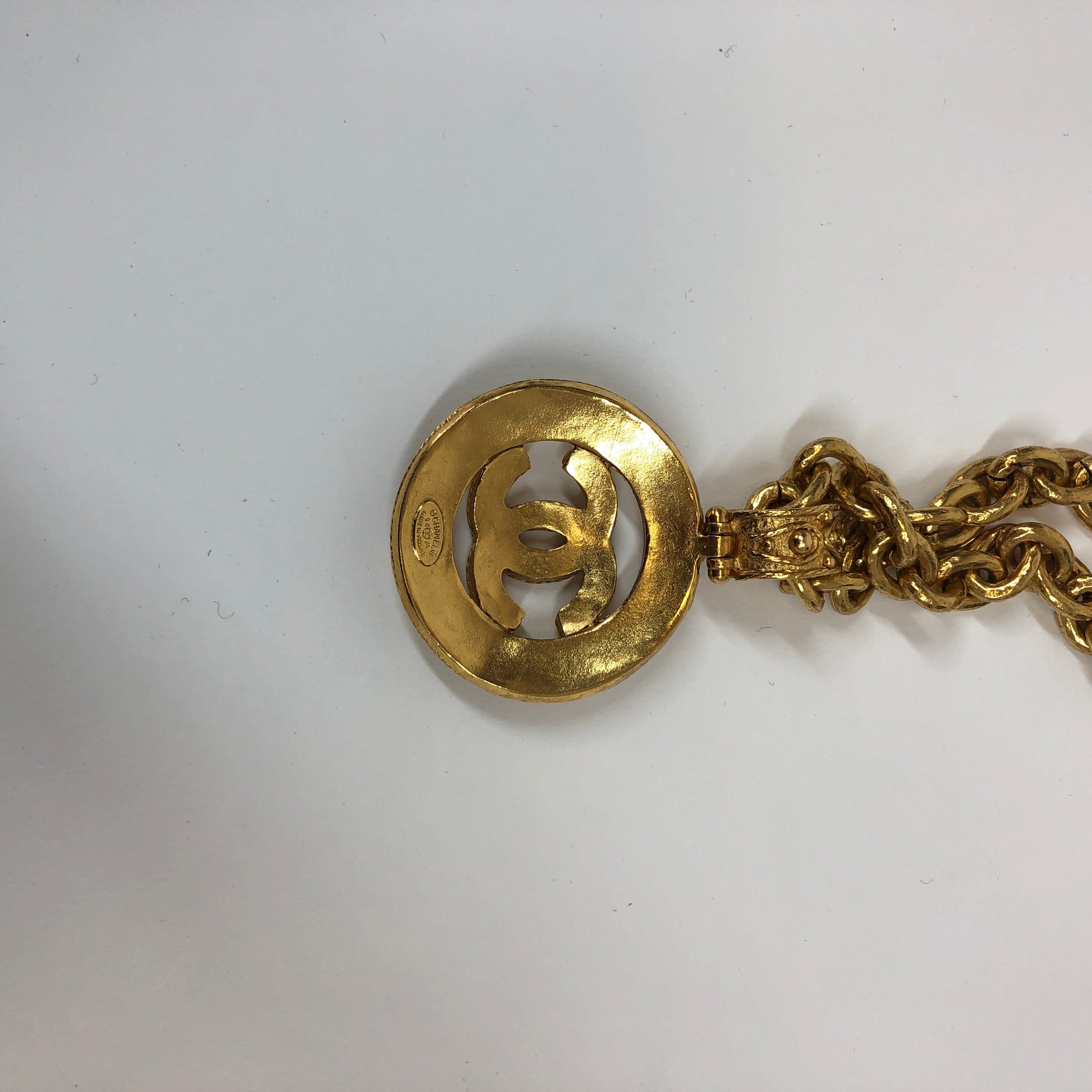 Chanel Vintage Classic (precious Metal) Necklace Pendant PXL1070