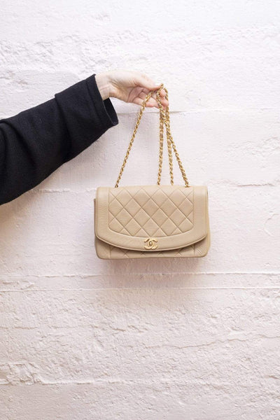 Diana leather crossbody bag Chanel Beige in Leather - 35004726
