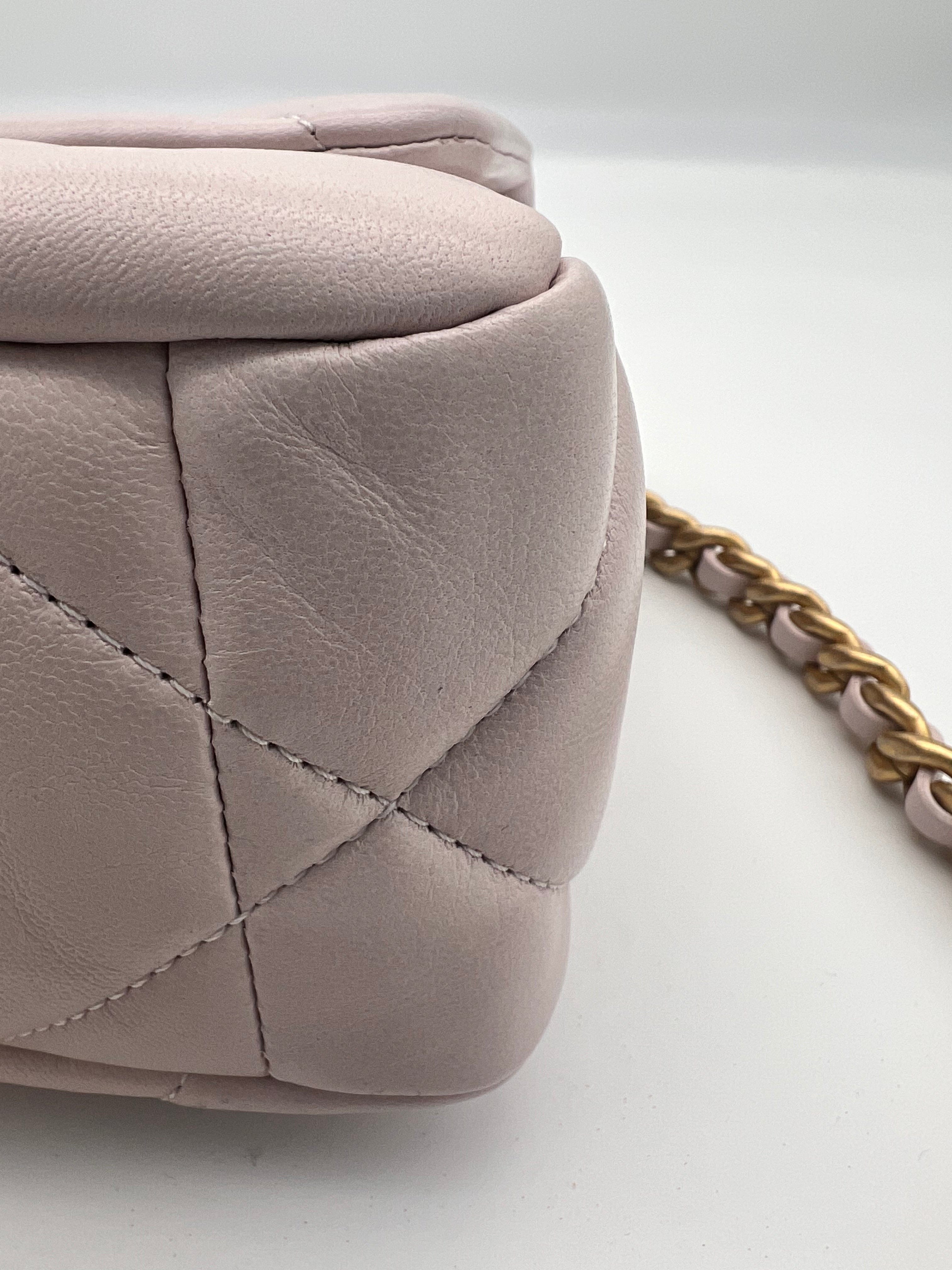 Chanel Chanel 19 Pink Lambskin Leather AGL2381