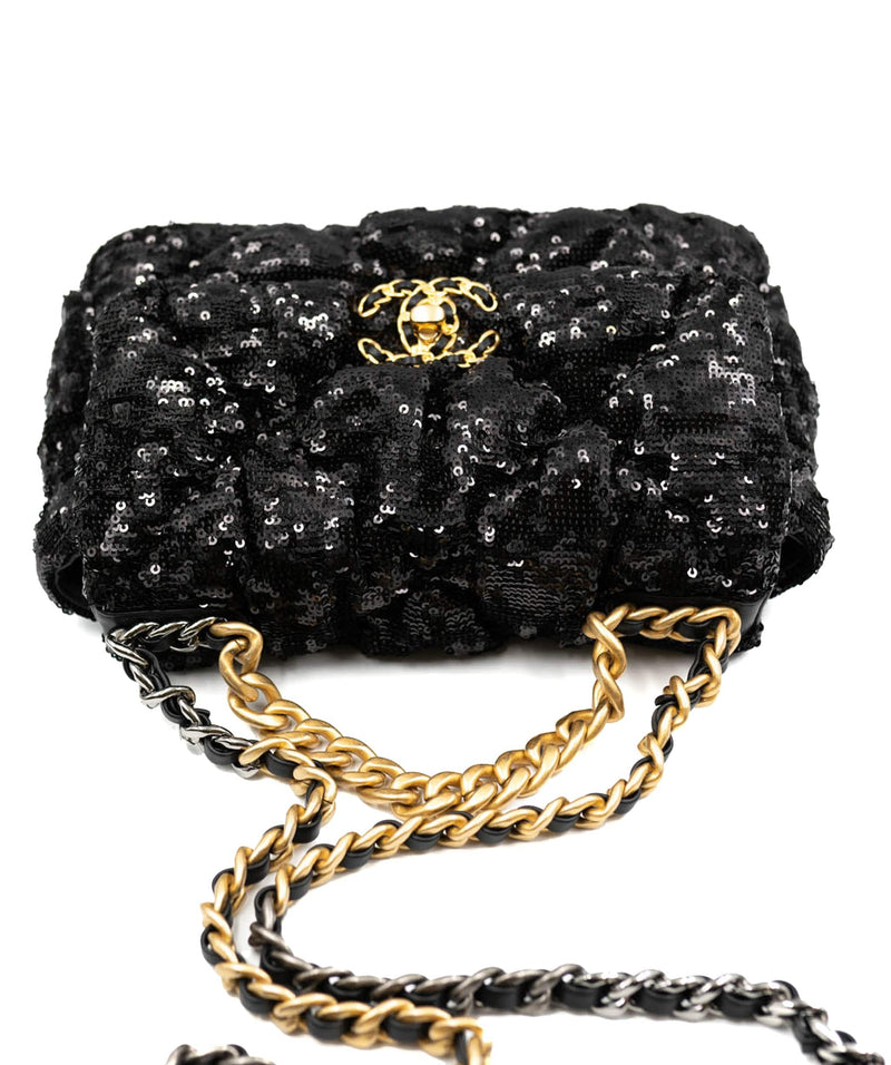 Chanel 19 Small Black Sequin Bag AGL2341 – LuxuryPromise