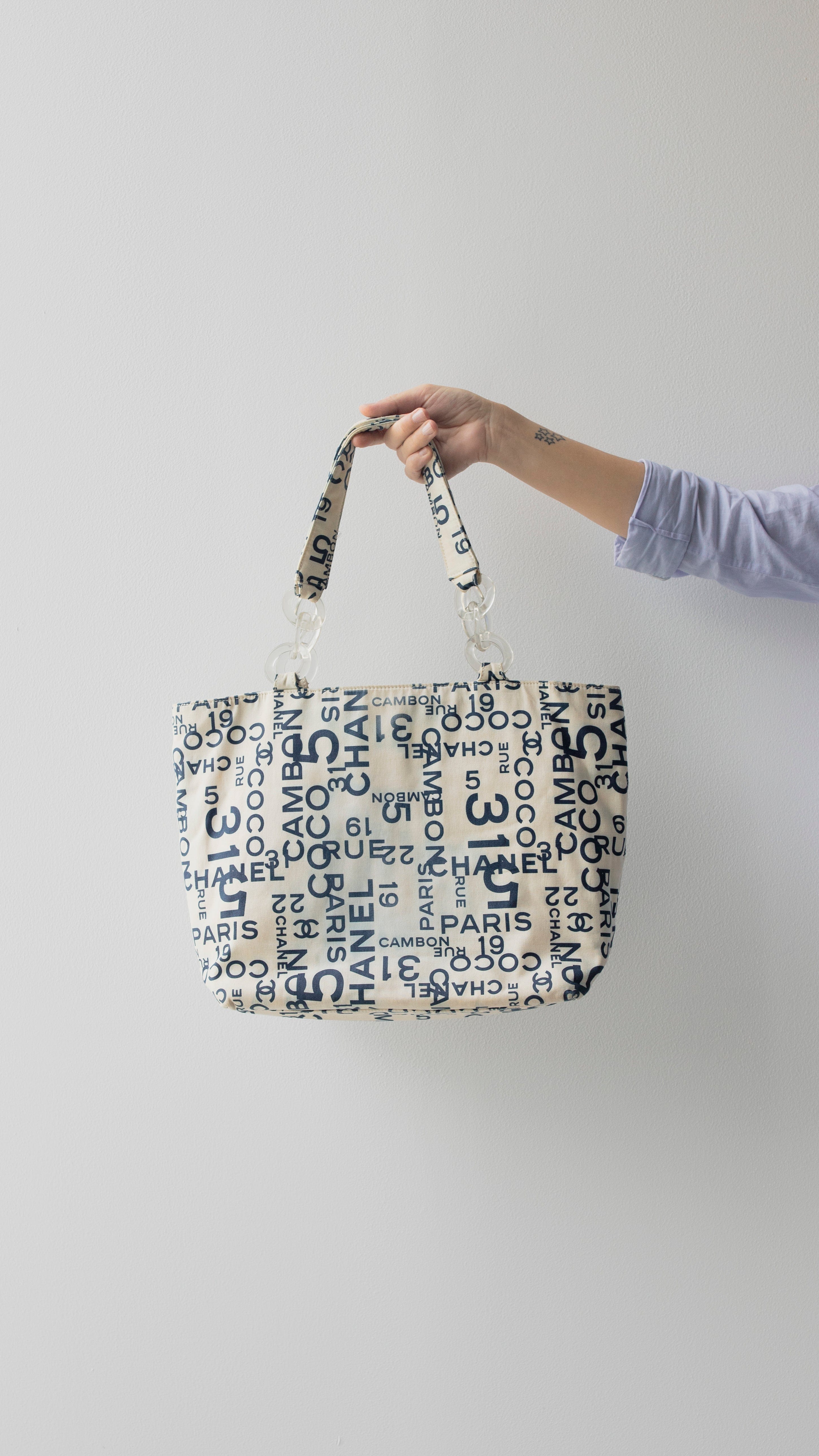 Chanel 31 Rue Cambon Beach Tote Ivory/Blue Canvas Shopper Bag