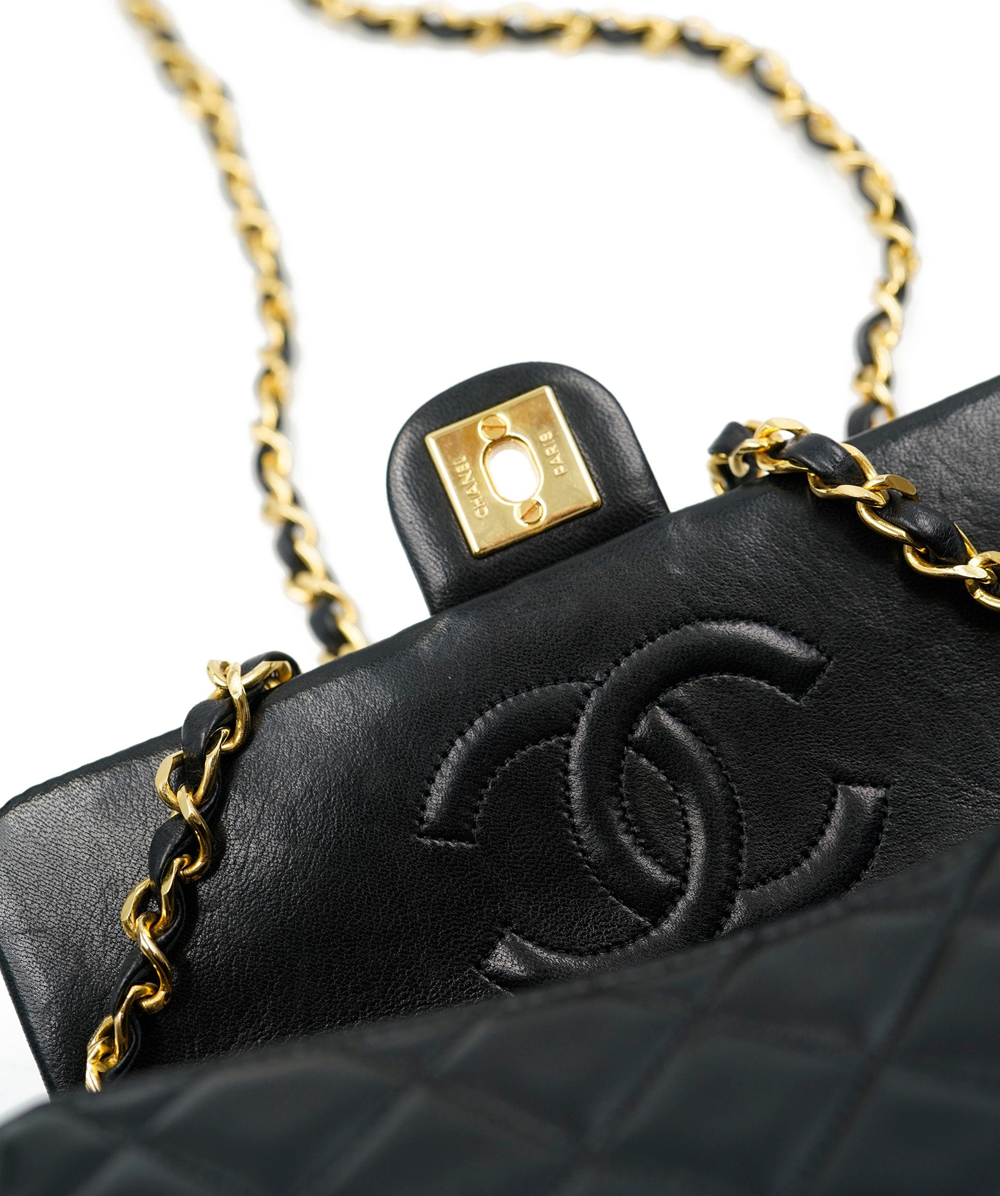 Chanel Chanel 8" Single Flap bag in Black Lambskin with GHW - AWL4074