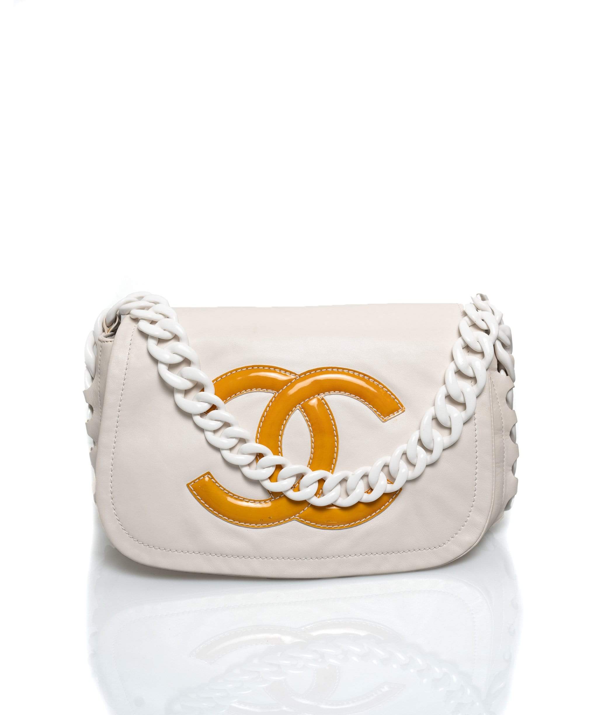 Chanel Chanel Acrylic Chain Soft Flap Bag - ADL1390