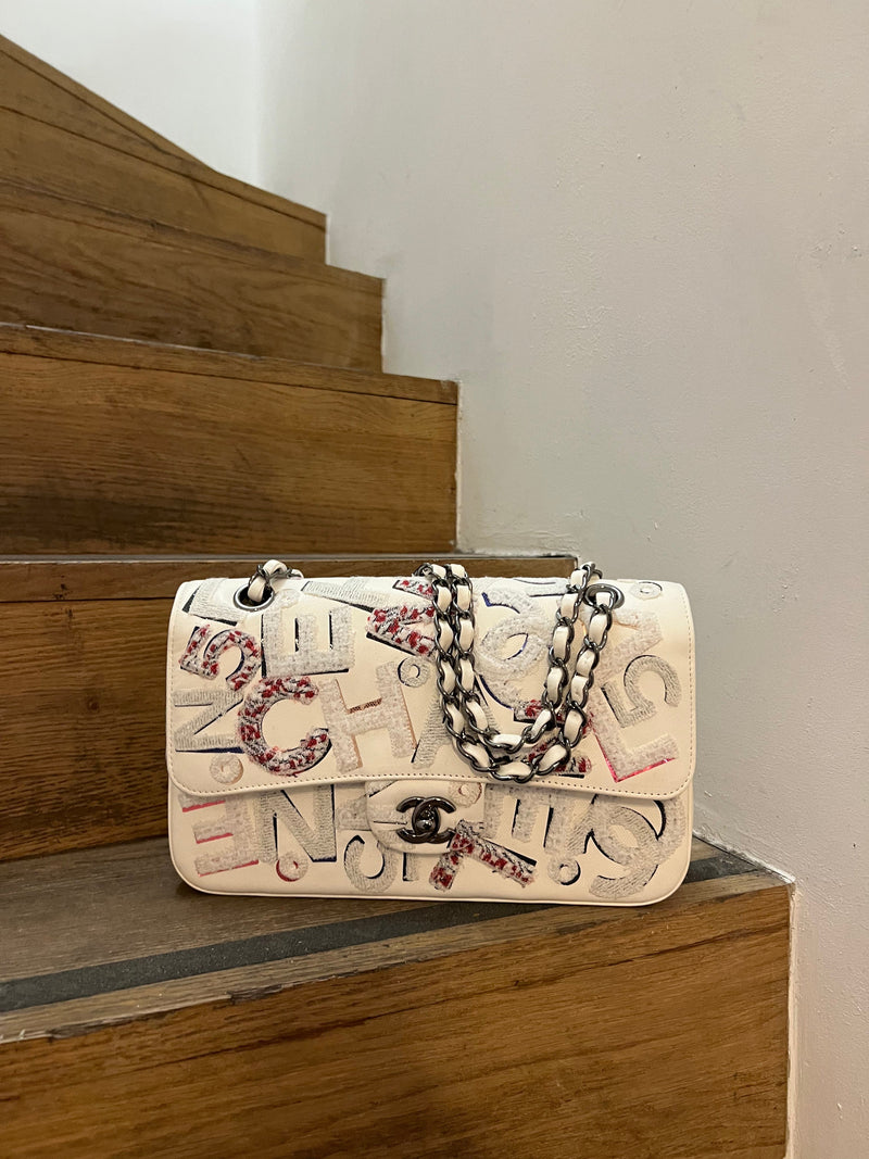 Chanel flap discount bag limited edition