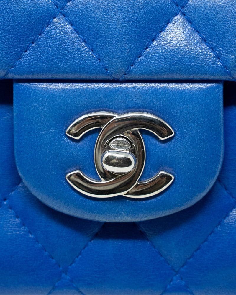 Blue Roi CHANEL Top Handle Shoulder Bag