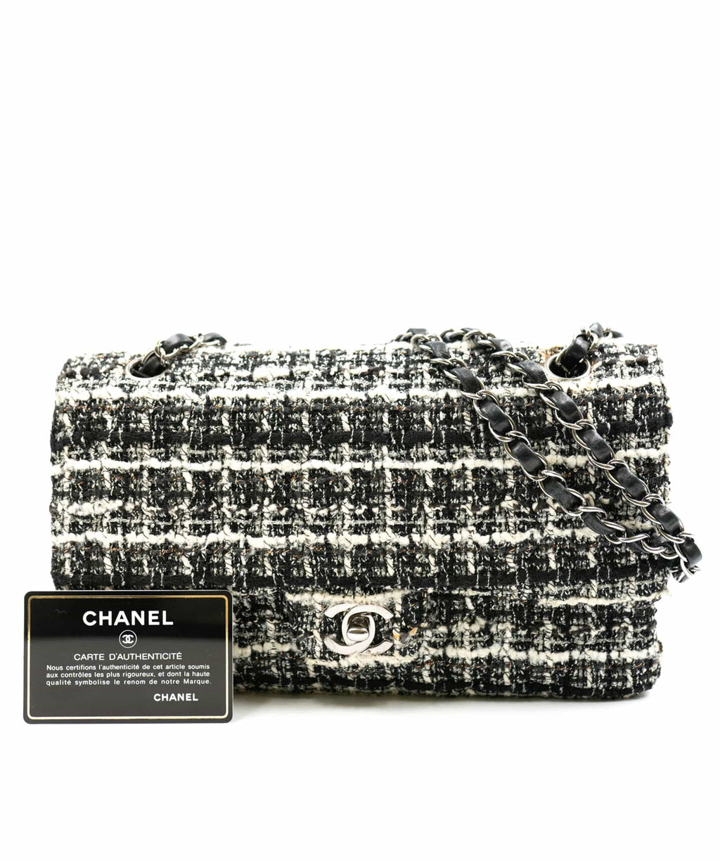 Chanel Metallic & White Tweed Half Flap Medium Q6B0274FMB001