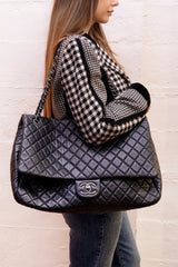 Chanel Chanel Black Caviar Classic Flap Bag XXL PHW - AGL1600